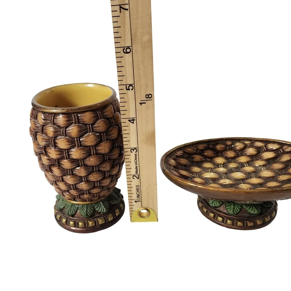 Springs Global Tropical Basketweave Resin Bathroom Set Soap Dish Tumbler Brown
